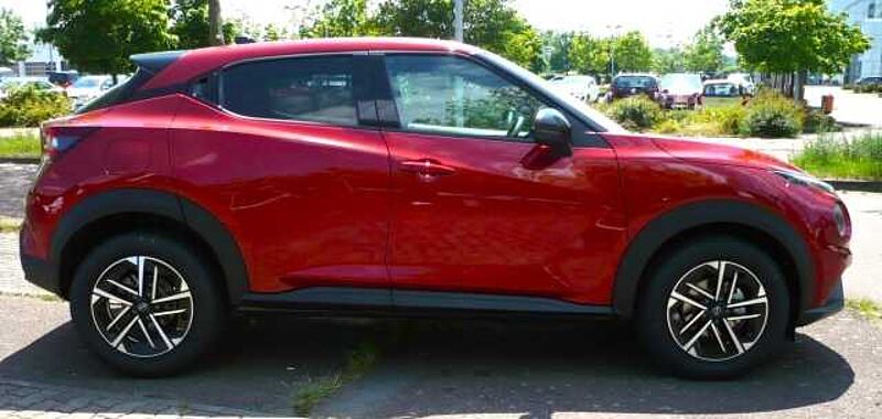 Nissan Juke N-Connecta 114