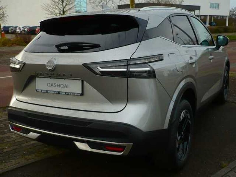 Nissan Qashqai N-Connecta 1